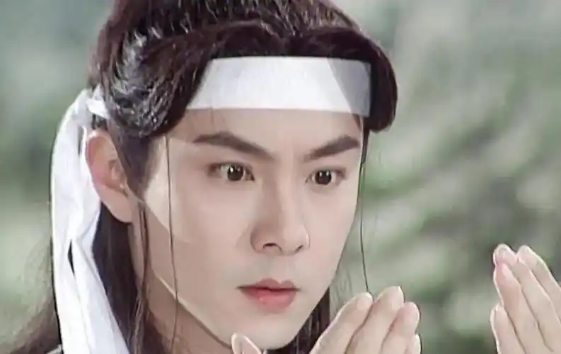 "风水轮流转",59岁复出的张卫健,"处境"越发尴尬了_演唱会_头发