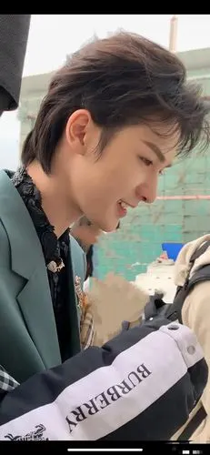 朱正廷笑起来好好看啊