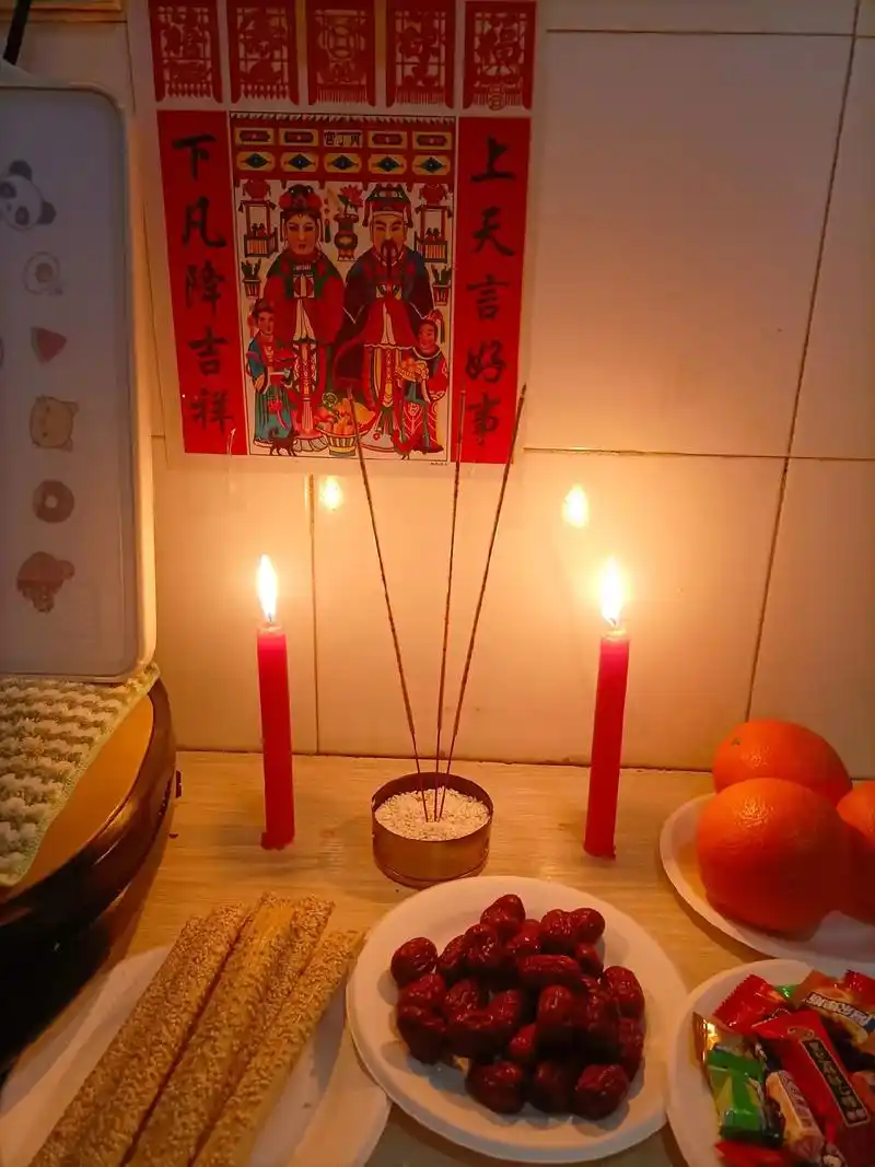 感谢灶王爷,灶王奶奶 上天言好事,回宫保平安! 感恩灶王爷灶 - 抖音