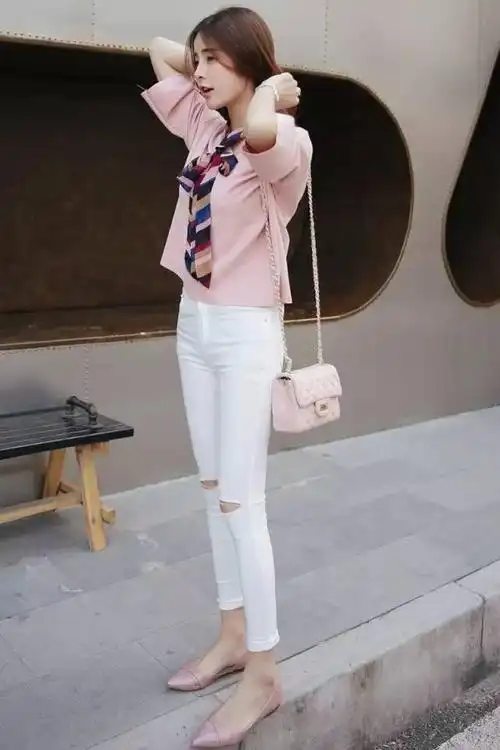 小脚裤配什么鞋,女式小脚裤配什么鞋子("小短腿"怎么把紧身裤和平底鞋