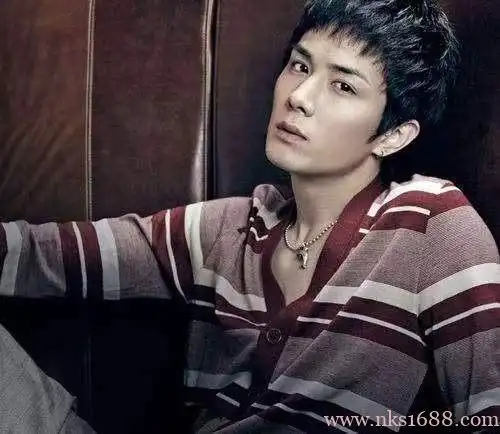 李承炫,韩国风尚人物