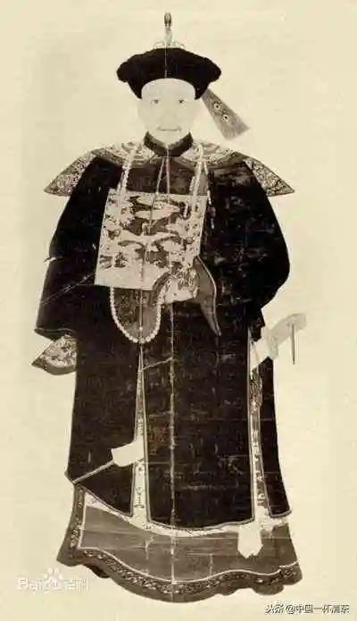 坚持看书从书中学知识宁做傻中精不做精中傻上