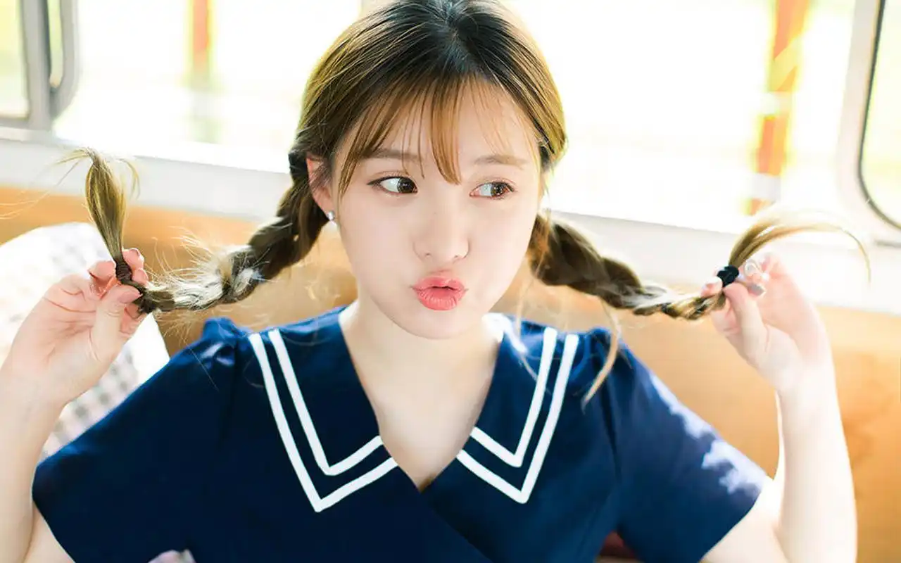 可爱双马尾女孩日系甜美写真桌面壁纸(二)