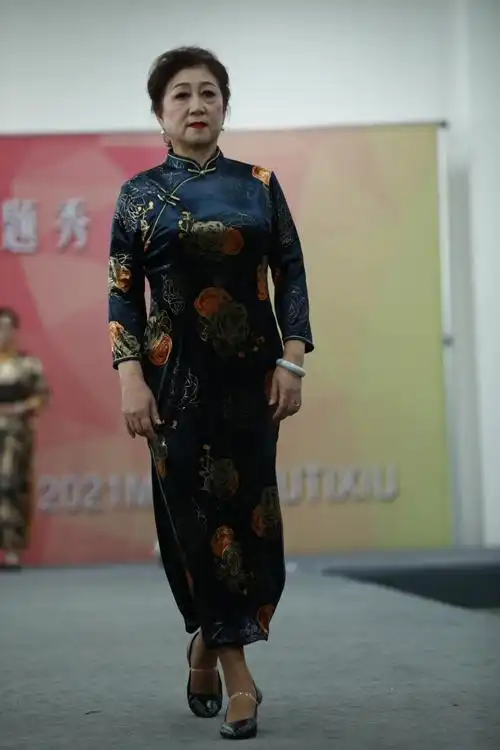 济宁老年大学旗袍秀,时装秀,晚礼服花絮