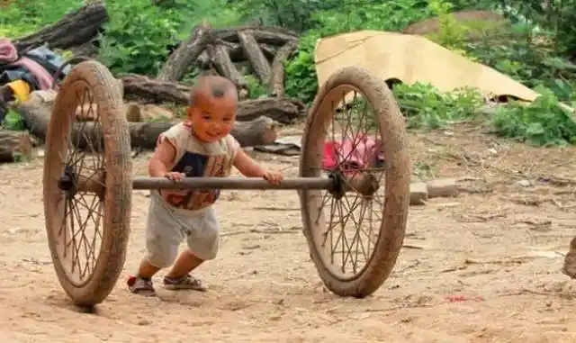 农村故事|70,80后小时候玩的玩具 你玩过几个?