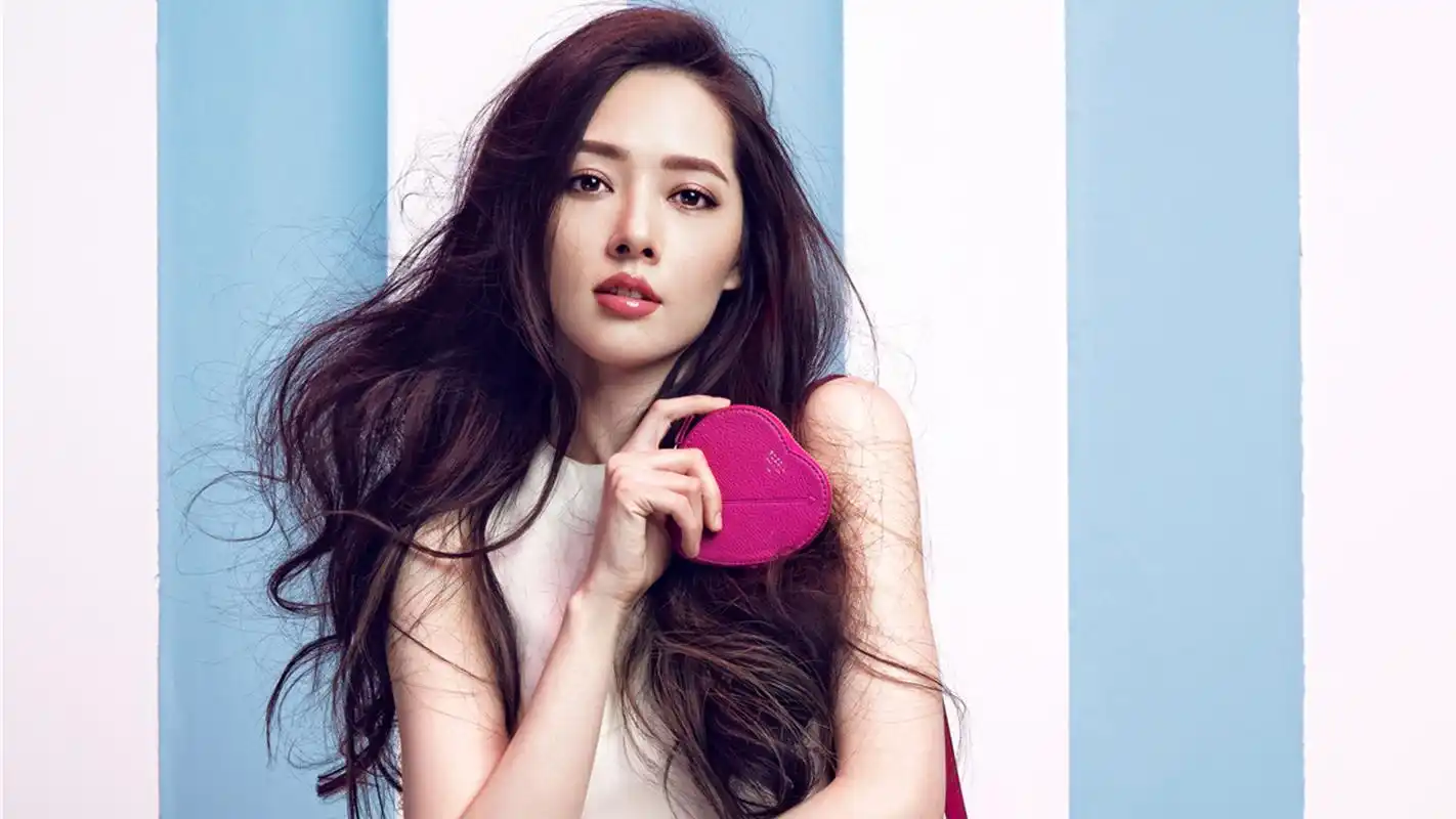 气质女星郭碧婷时尚写真高清电脑桌面壁纸下载