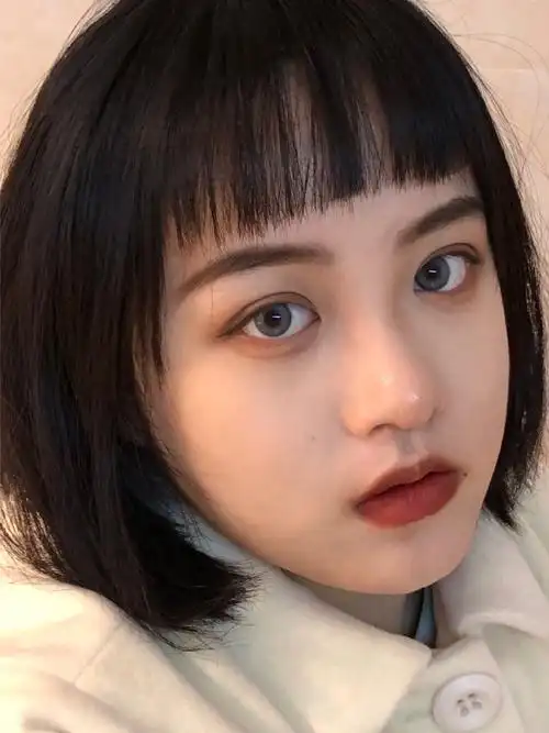 有没有小宝贝也喜欢在过年06之前染头发,去年我染了黄色头发之后就