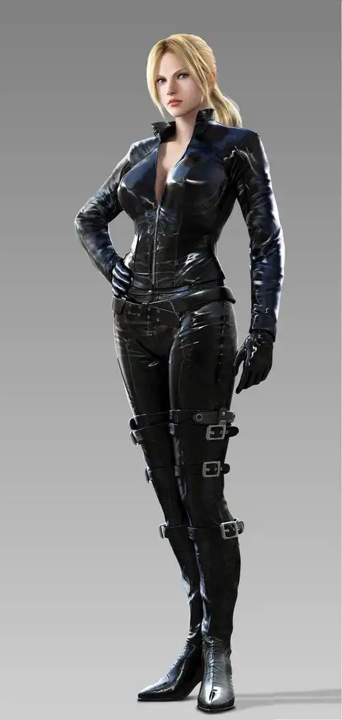 安娜的姐姐并且是死对头,史蒂夫的"母亲",没有缺席过一届铁拳大赛