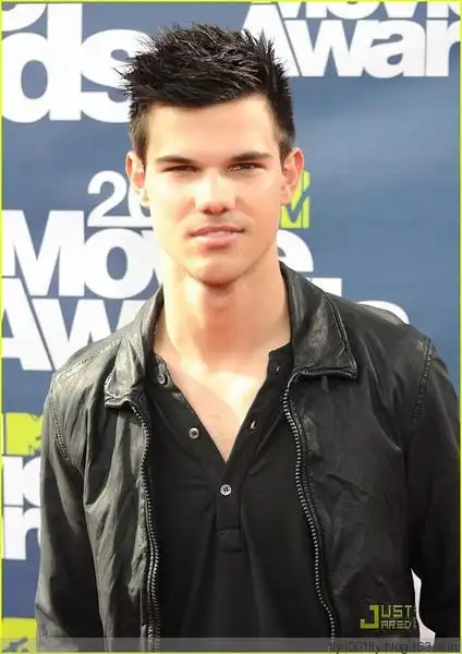 《暮光之城》狼人——泰勒·洛特纳taylor lautner - 暹宇无双昃