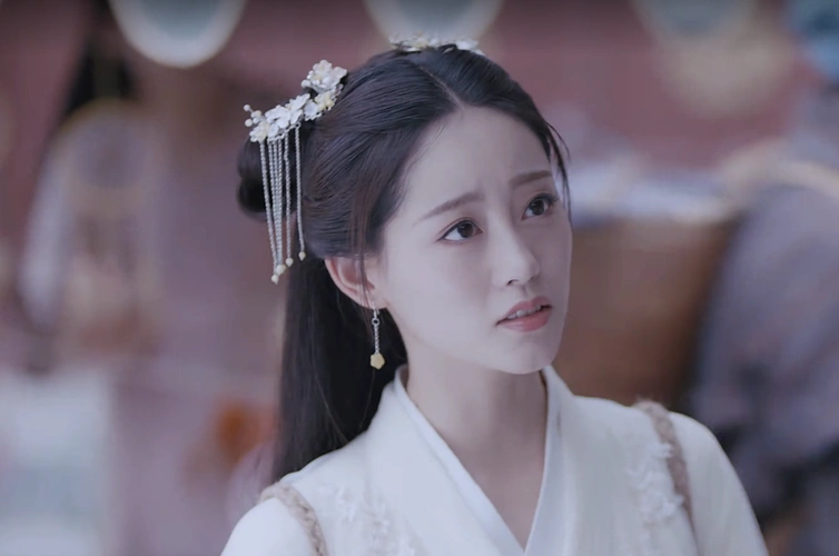 遇龙流萤难产看清丈夫真面目记起龙王匆匆结束了一生