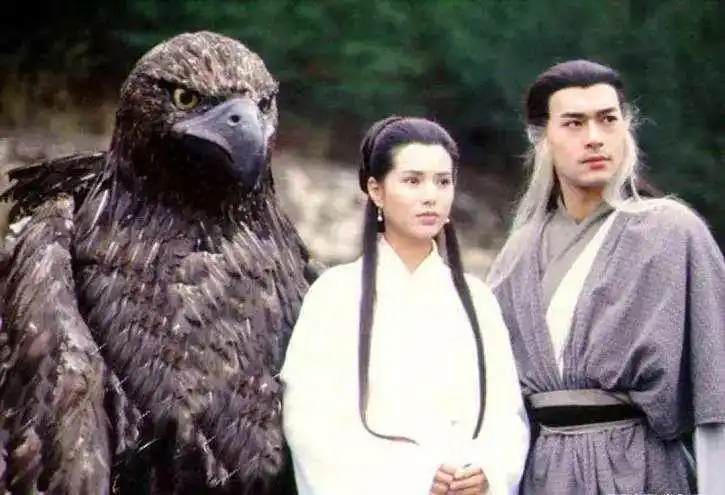 世界上最大的鹰是什么,(身高超过2米)双翼展开的长度为5至7米