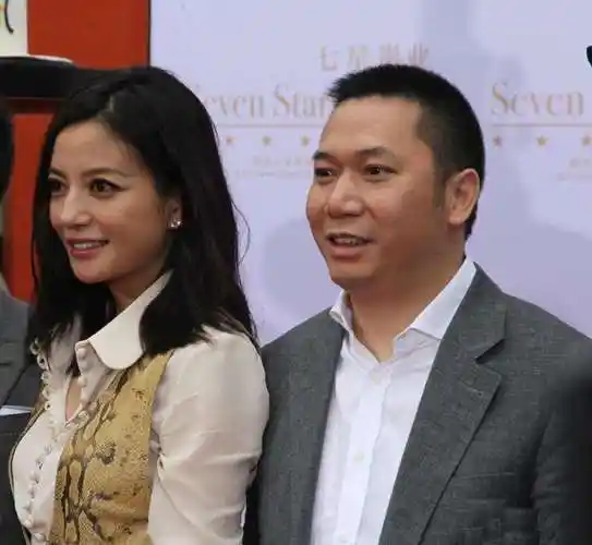 赵薇方否认离婚工作室发十六字辟谣看来删光老公动态另有原因