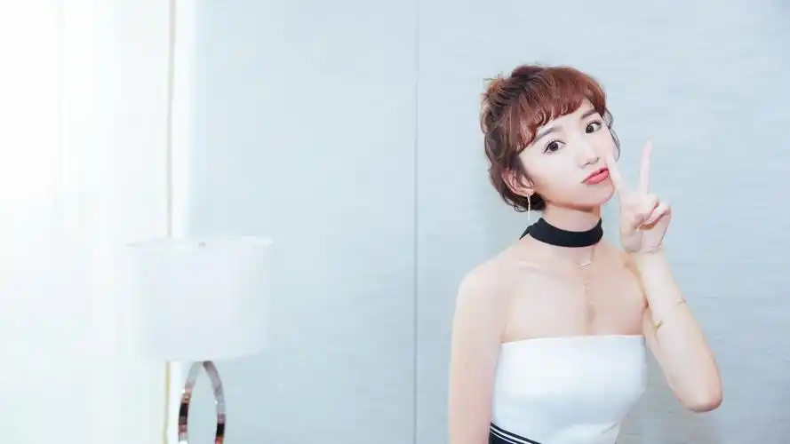 毛晓彤清纯甜美气质写真桌面壁纸高清大图预览1920x1080_大陆明星下载