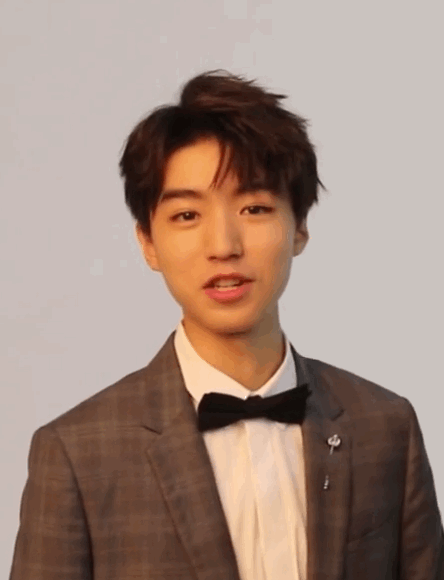 王俊凯笑gif动图