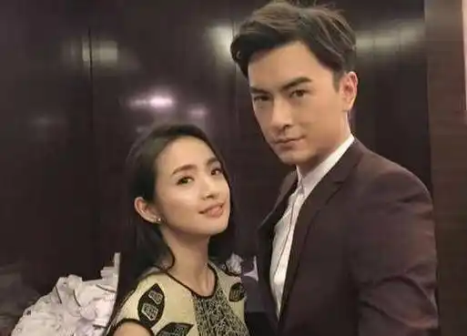 植树节郑元畅发微博被全网召唤今天种下一棵树江直树会栽在你手里