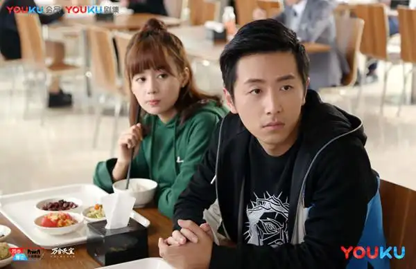 《鲜肉老师》播放破八亿 被誉网络最佳青春校园喜剧(3/6)