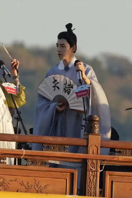 王子异[超话]##王子异加盟姐姐的爱乐之程##王子异古装造型