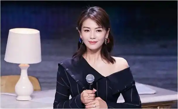 刘涛招黑不断家庭和睦却频传离婚真相究竟何在