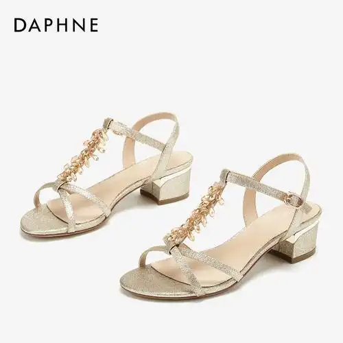 达芙妮凉鞋女夏