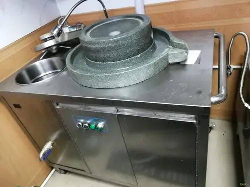 出售全自动石磨豆浆机