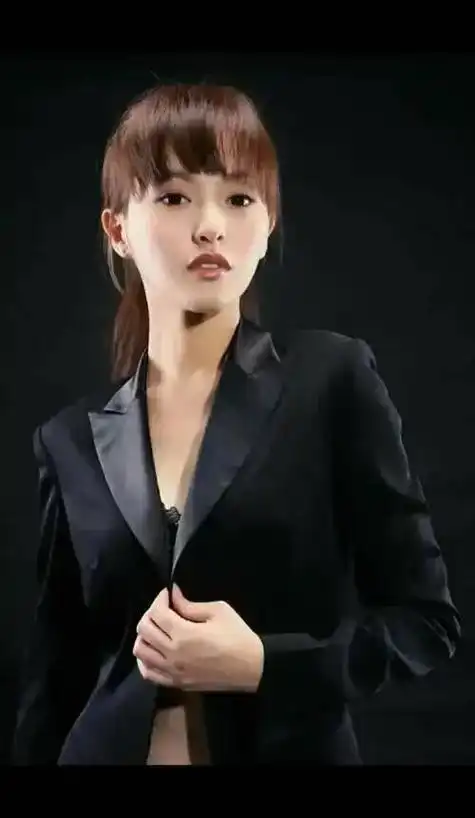 重新翻红的唐嫣撕掉傻白甜标签变身御姐勾起网友征服欲