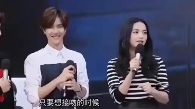 当红小生的荧幕初吻肖战献给王玉雯成毅献给不知名的女演员