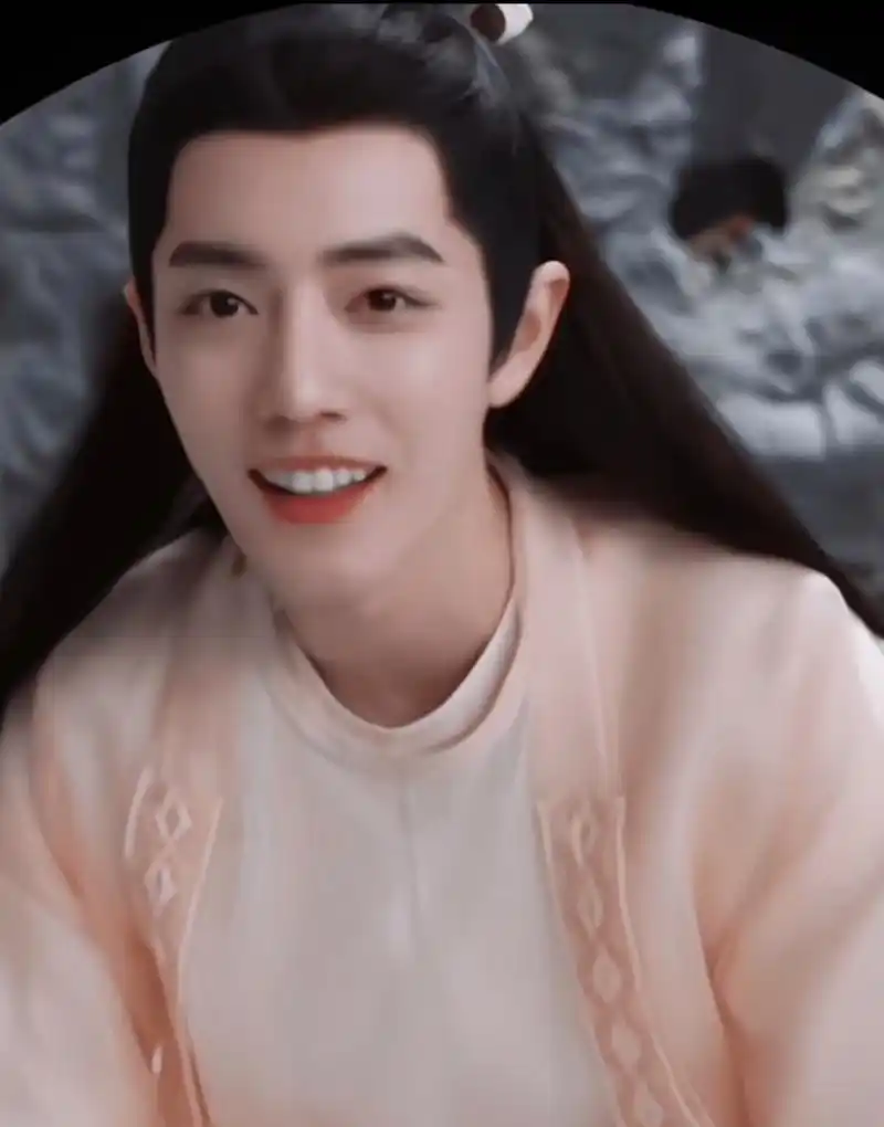 肖战|回眸一笑百媚生,一拳打死鲁智深98  你看他明眸善睐,巧笑倩兮