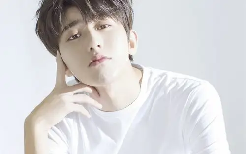 清新帅气蔡徐坤壁纸阳光偶像蔡徐坤