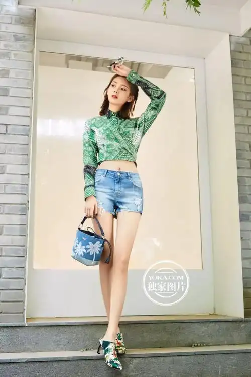 陈瑶:一只想吃光全宇宙的喵系女孩 清新值100分!-yoka时尚网-八卦帝