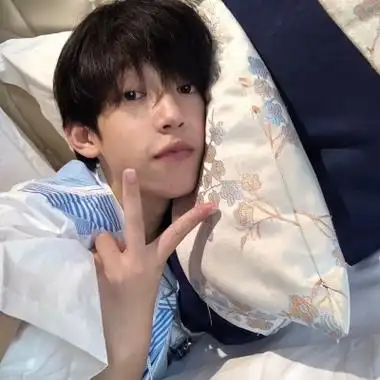 男生帅气照片-男生头像 - 壁纸之家