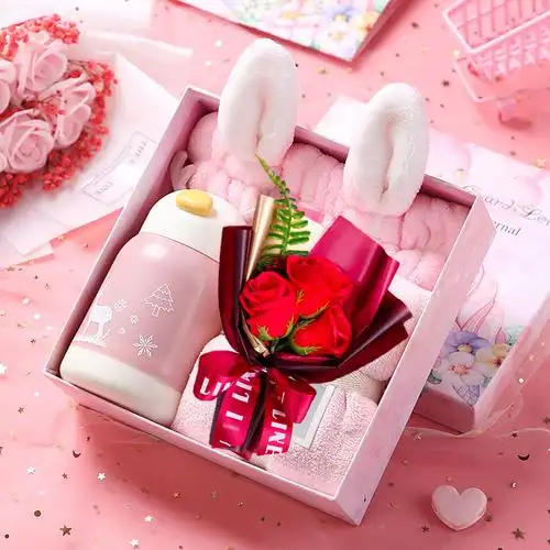 生日礼物女生伴手礼伴娘实用年会小礼品送员工团建新年元旦跨年女