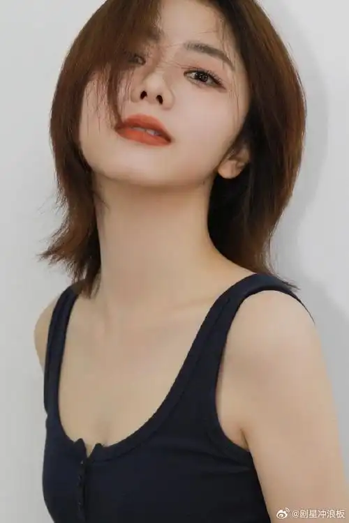 是可可爱爱的谭松韵没错了 好美好漂亮!