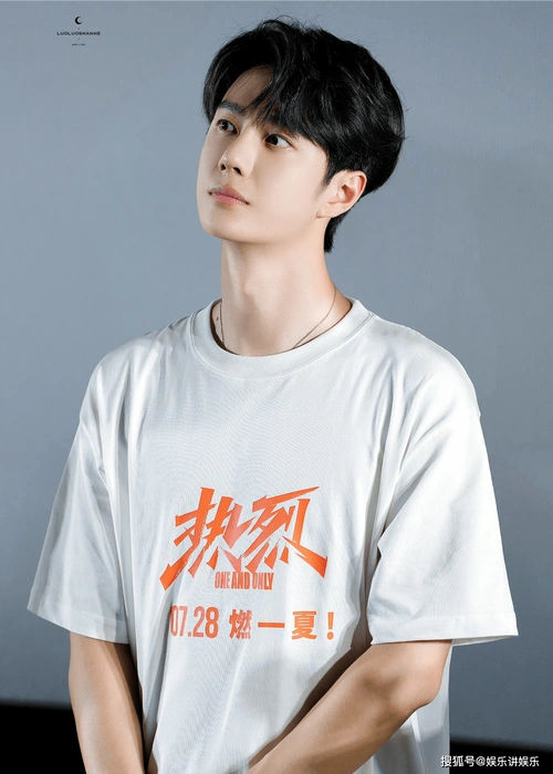 王一博2023年度大盘点,行程密集太劳累,他值得所有的荣誉与掌声_电影