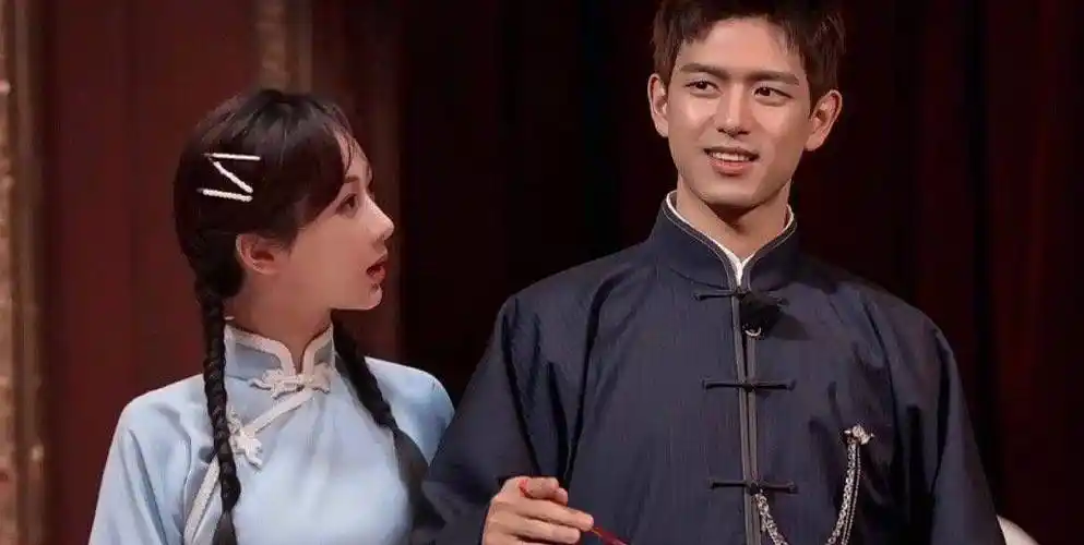 杨紫李现民国造型,令人表示:民国大小姐和贵公子太养眼_观众_合作