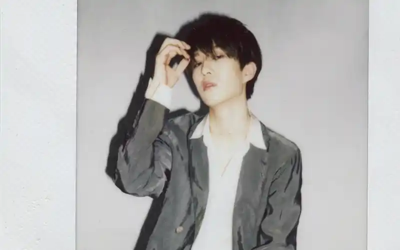 范丞丞帅气写真图片桌面壁纸