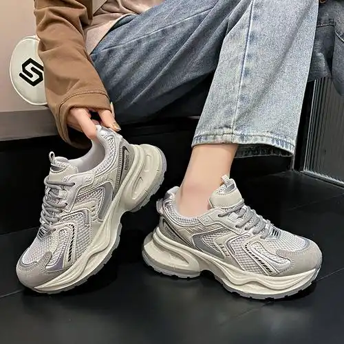 老爹鞋新款女厚底增高超火炸街百搭轻便休闲运动鞋雪芸杜2024春季