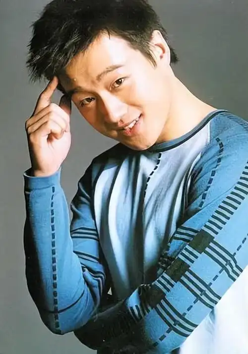 佟大为本可以有个幸福快乐的童年.