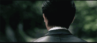 《无间道》里的卧底警察也是他很经典的一个角色,2000年后,香港电影不