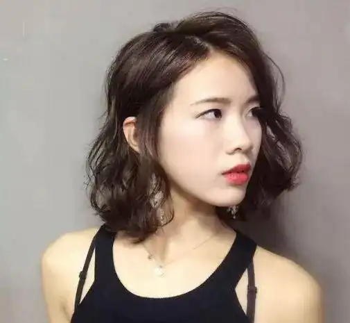 冬季"锁骨烫",正是时候!_短发