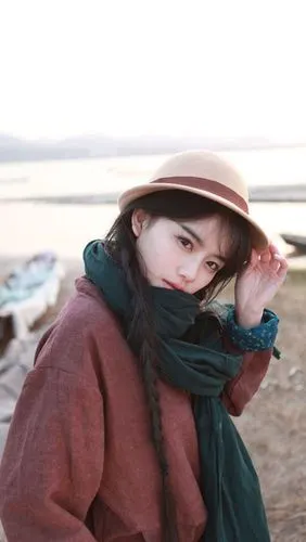 [640x1136]苹果iphone 5高清壁纸——豆瓣女神南笙姑娘罗小伊美女壁纸