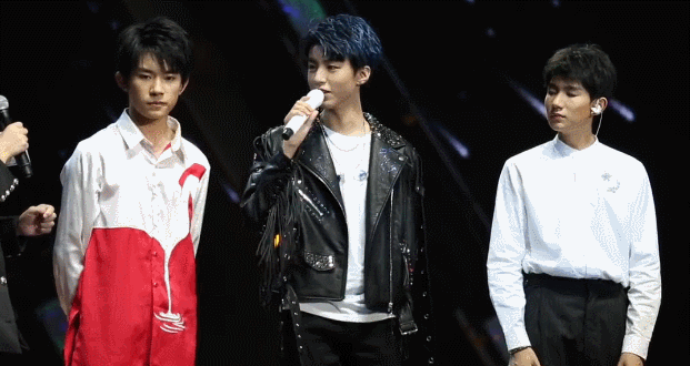 明星tfboys帅气gif动图_动态图_表情包下载_soogif