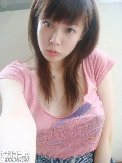 台湾奶神徐湘婷的最新自拍_上海汽车论坛_xcar 爱卡汽车俱乐部