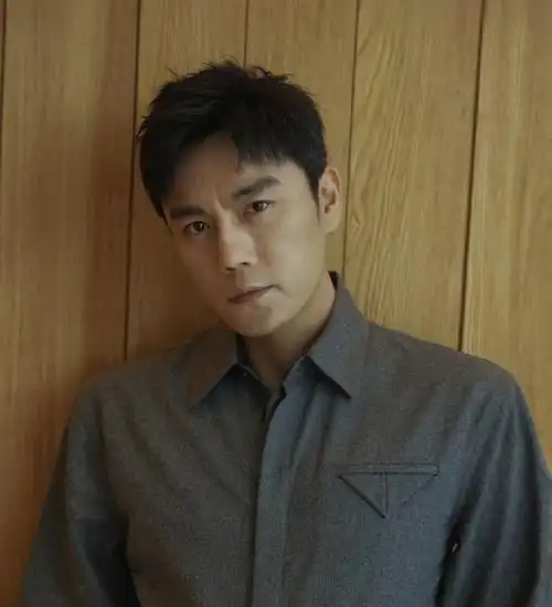 刘亦菲将搭档秦昊出演悬疑刑侦剧《近海新生》