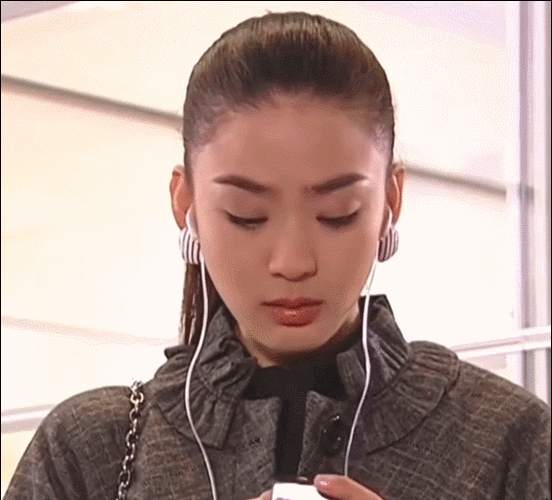 回顾资本审美vs煤老板审美同一角色对比看看审美降级多严重