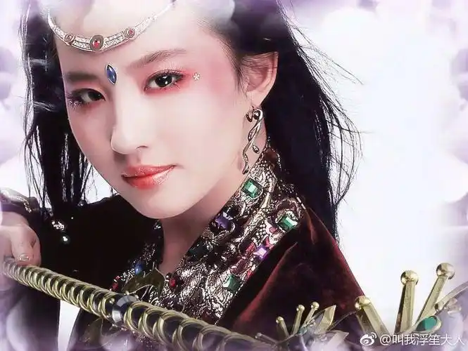 刘亦菲考古之网游"完美世界"代言第四弹