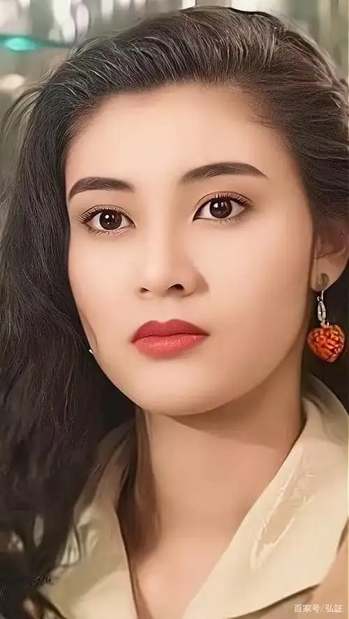 美图分享|最美港姐李嘉欣,颜值高能力强,被富太圈敌视!