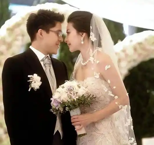 霍启刚步步高升,这一次,郭晶晶的三大靠山都露了出来_豪门_跳水_奥运