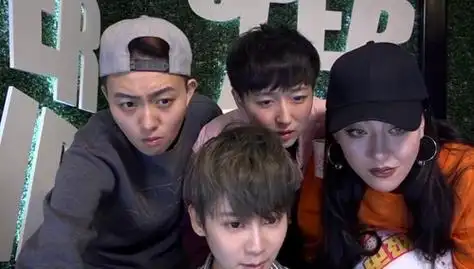 三天不打上房揭瓦毒药王金金教训弟弟张晓钰