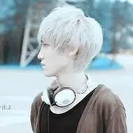 男生qq头像真人帅气白发图片