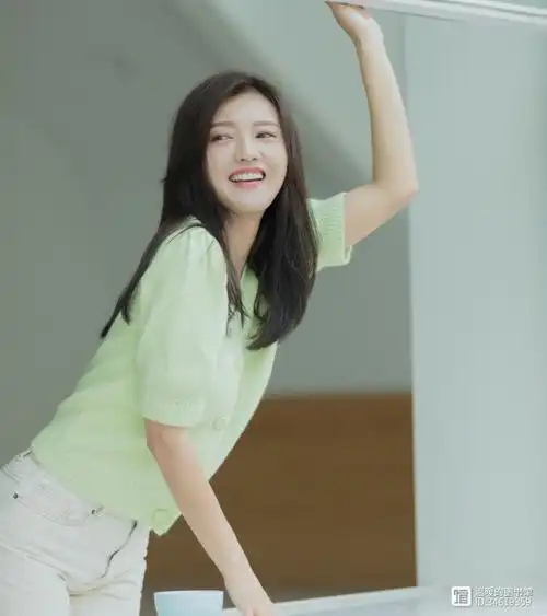 知名演员傅晶:长得漂亮戏也好,为人低调不争不抢,追求简单生活